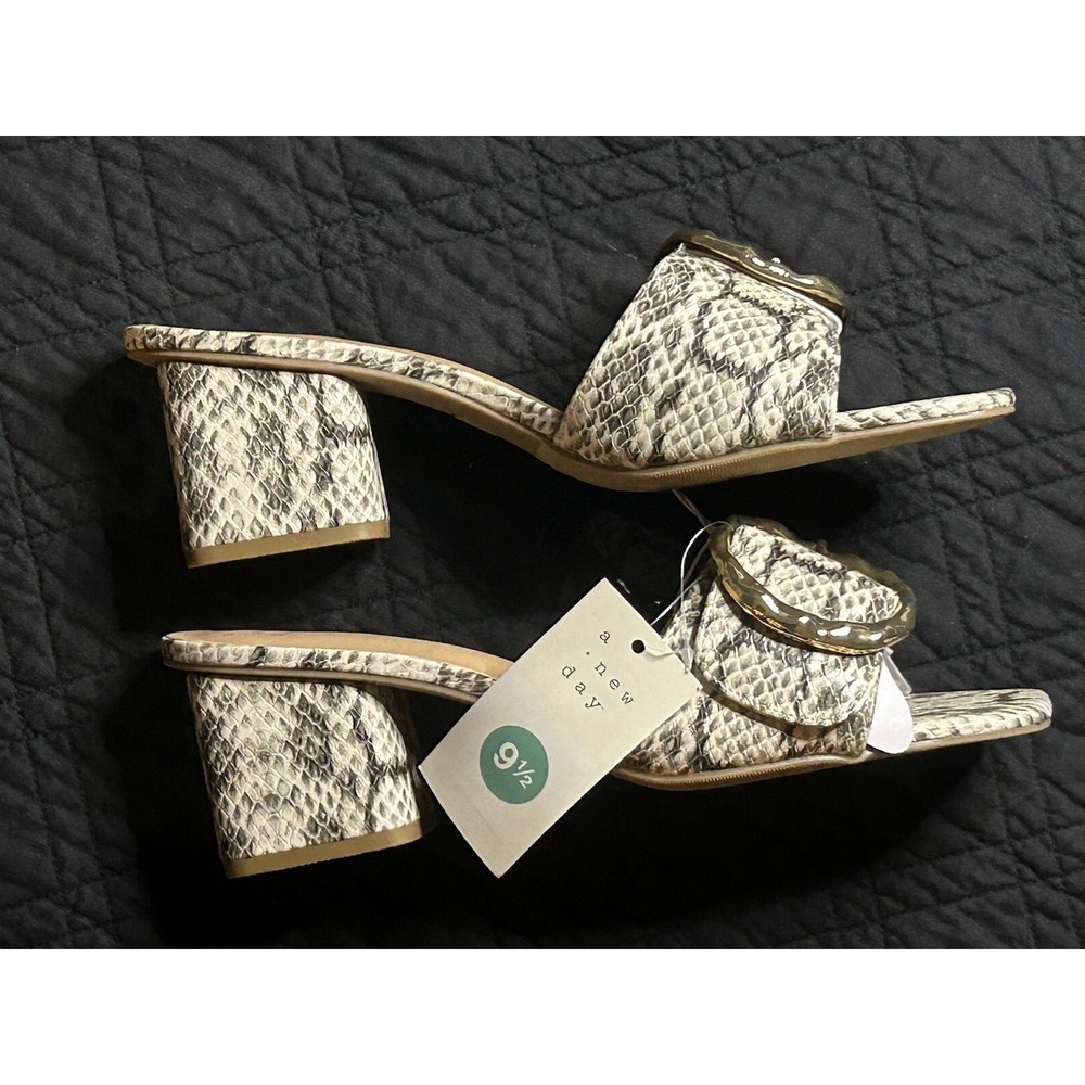 A New Day NEW Snakeskin Heeled Sandals Women's‎ Size 9 1/2 - Open Toe Block Heel